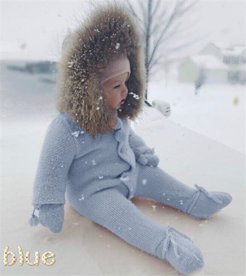 Warm hooded romper for babies, soft full-body outfit with cozy hood and long sleeves