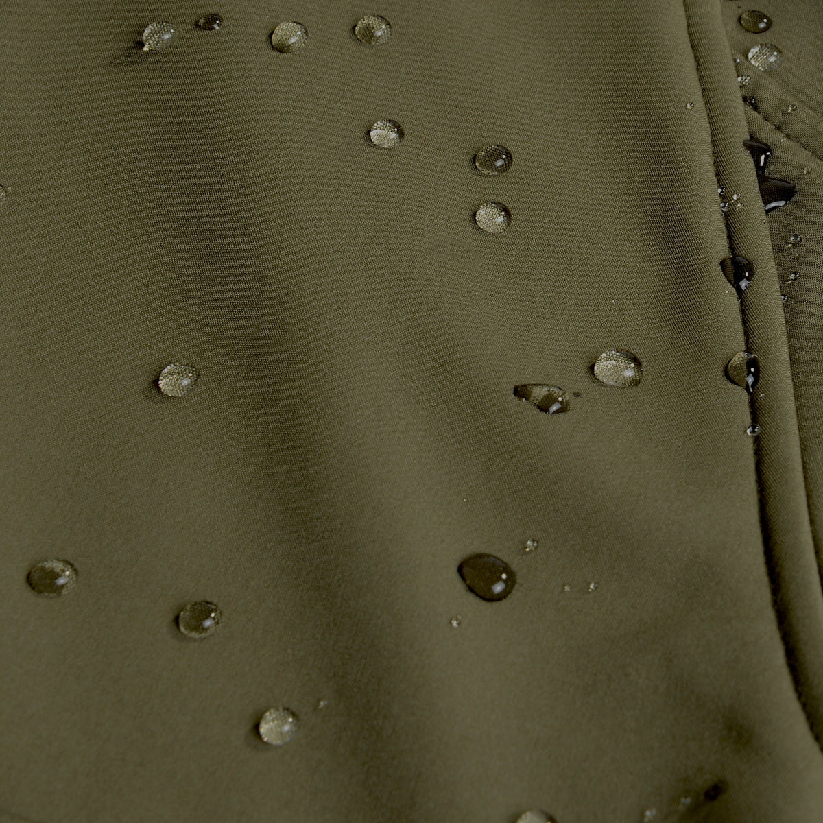 GameGuard Agave Guía Grande™ hunting pants shown with durable fabric and tactical design for outdoor exploration and hunting.