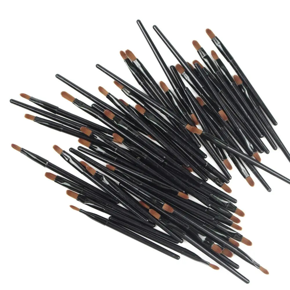 Set of 50 disposable lip brush gloss wands by Blushimmer, professional makeup applicators for lip gloss and lip liner application.