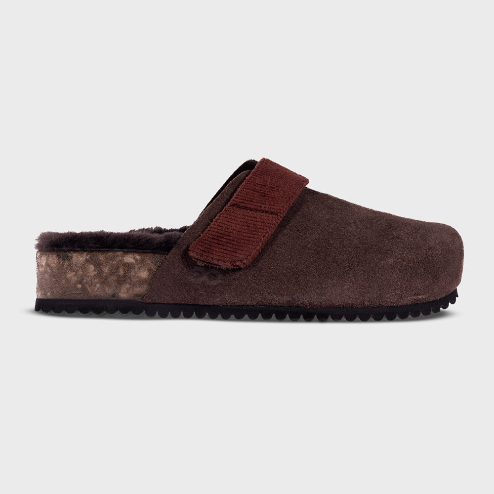 Fleks San Ysidro slide clog in espresso, featuring a comfortable slip-on design with a textured sole and smooth leather finish.