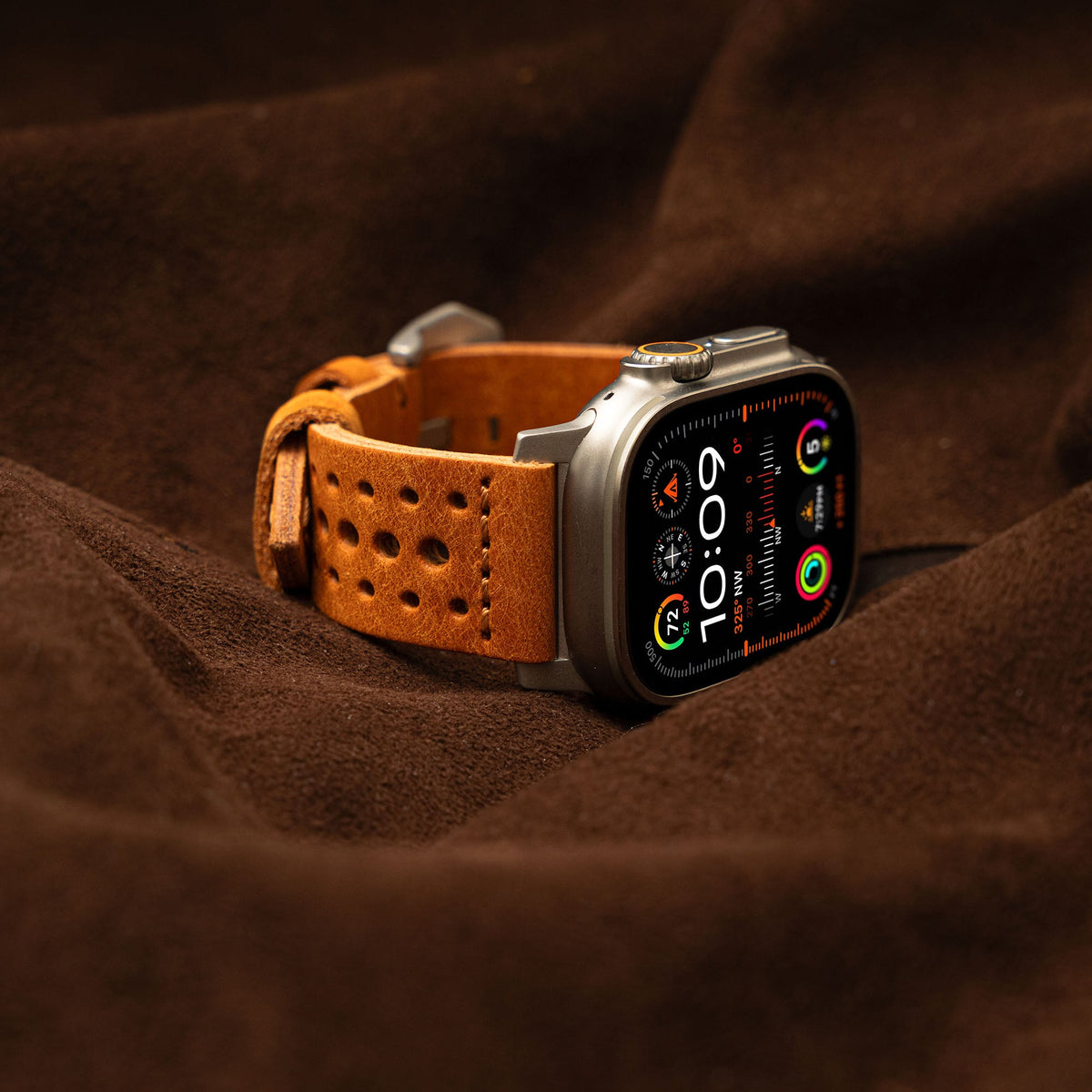 Brown Robust racing leather strap with detailed stitching, designed for style and durability in high-performance watches.