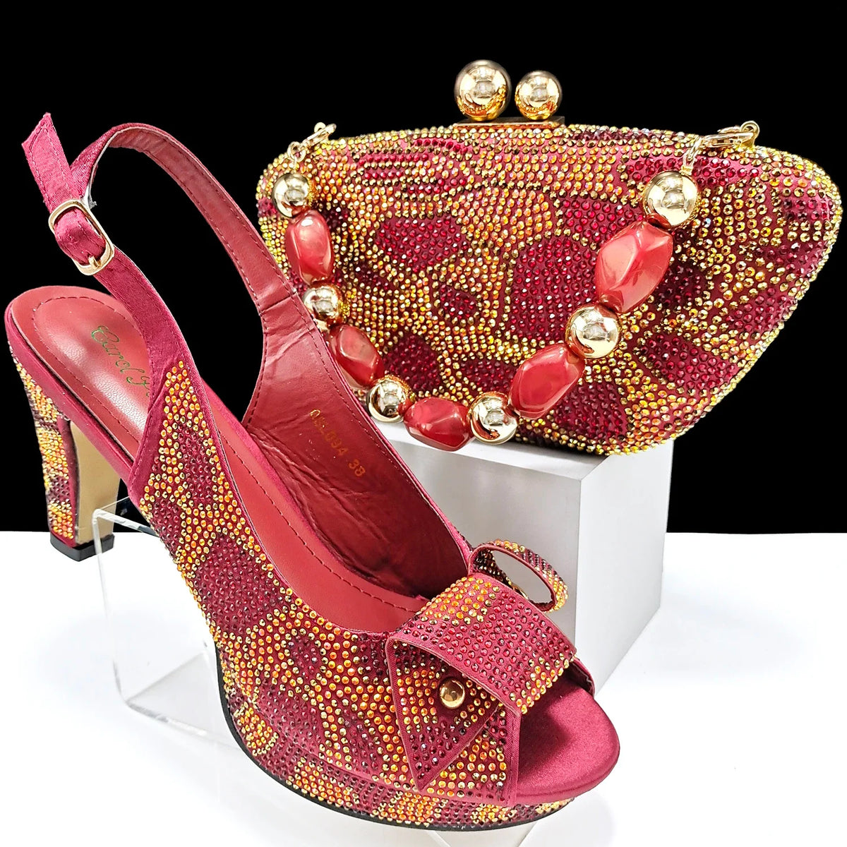 Luxurious EdleessFashion Italian shoes and matching bag set displayed with elegant design and high-quality materials.