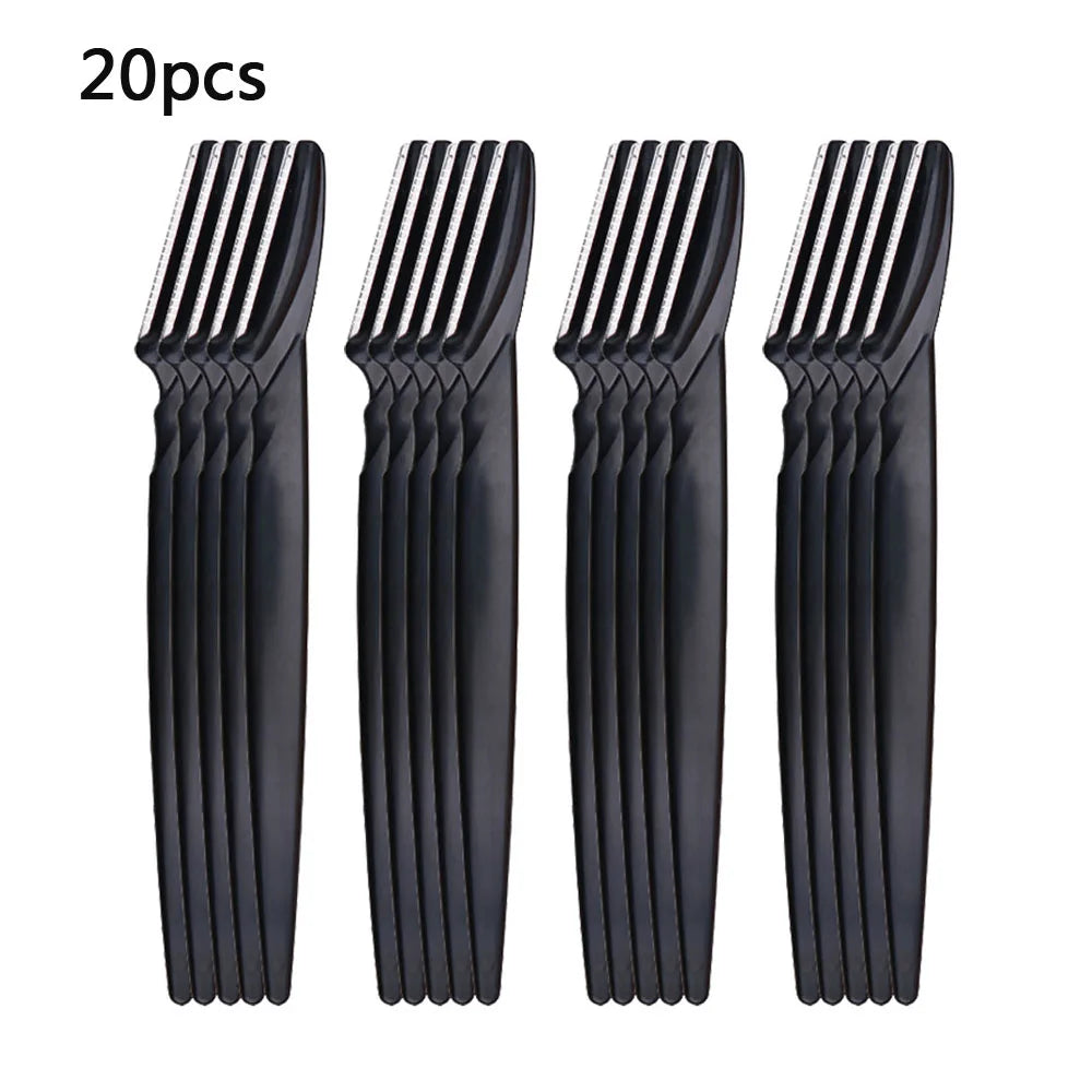 Blushimmer eyebrow trimmer with precision blades, portable face razor for hair removal and eyebrow shaping, close-up of the shaver blades.