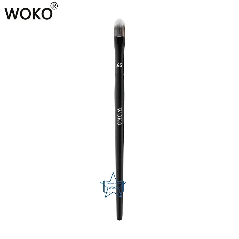 Blushimmer professional makeup brush set with tools for foundation, highlighter, contour, blush, eyeshadow, and eyeliner application.