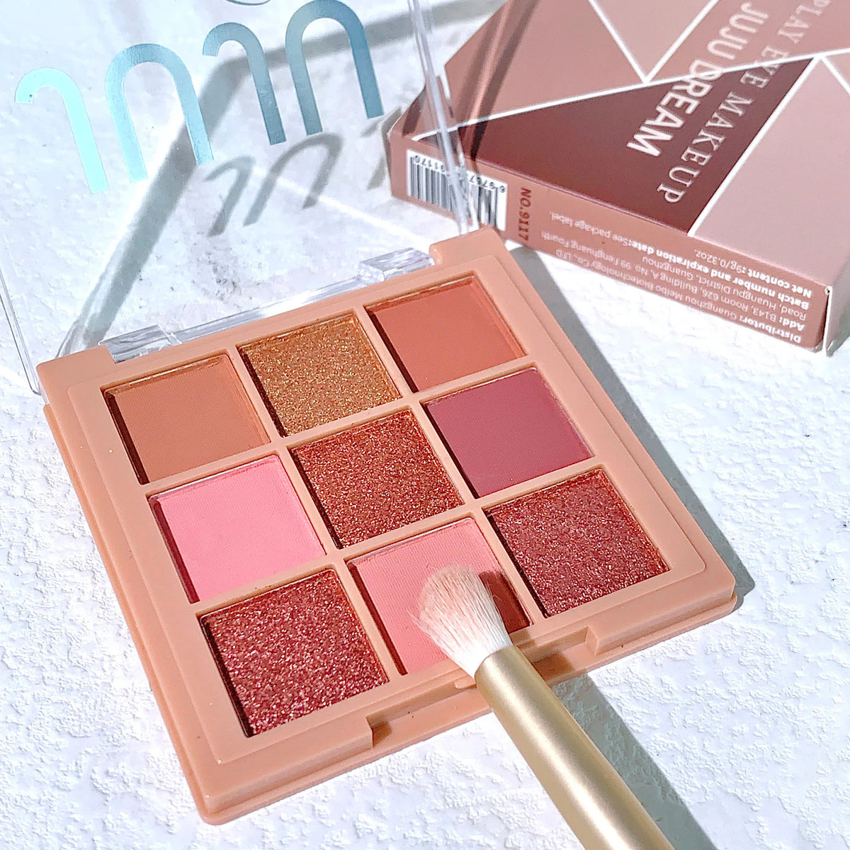 Blushimmer warm winter brown eyeshadow palette with nine earth tone orange and brown shades, perfect for autumn and winter looks.