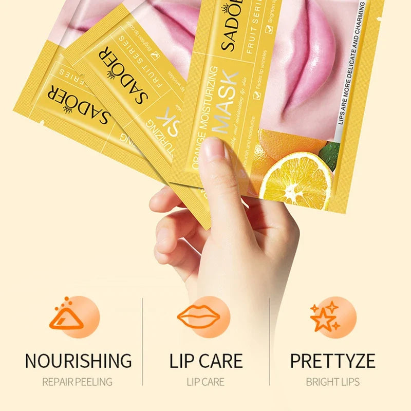 Set of 30 Blushimmer fruits-shaped moisturizing lip masks with nourishing collagen for plump, soft lips in skincare treatment.