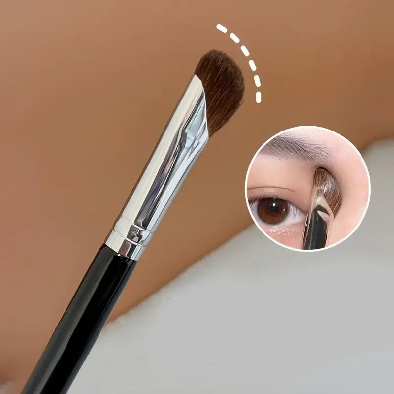 Blushimmer 3D contour nose shadow brush with angled design for highlighting and makeup application, portable and beginner-friendly.