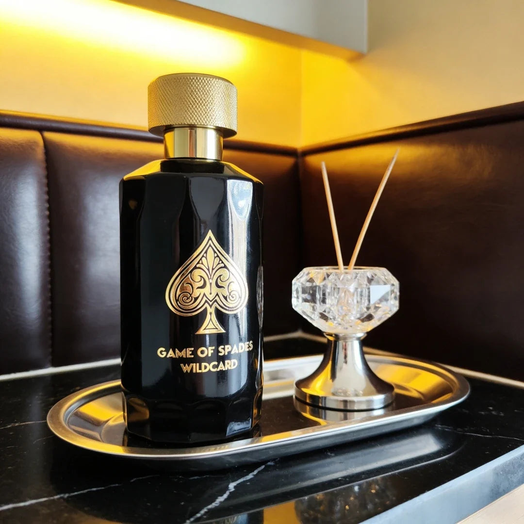 Jo Milano Paris Game of Spades Wildcard unisex Eau de Parfum spray, 100ml, featuring floral scents and lasting pheromones.