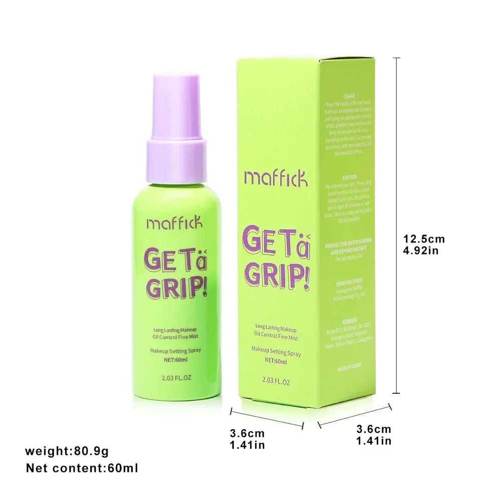 Cooling makeup setting spray by Blushimmer in 60ml, hydrating, oil-control, waterproof, long-lasting, suitable for all skin types.