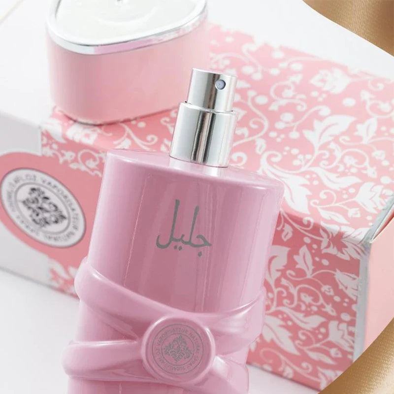 Luxury Arab unisex perfume spray with floral, fruity, spicy, and gourmand notes, featuring musk and oriental scents by Blushimmer.