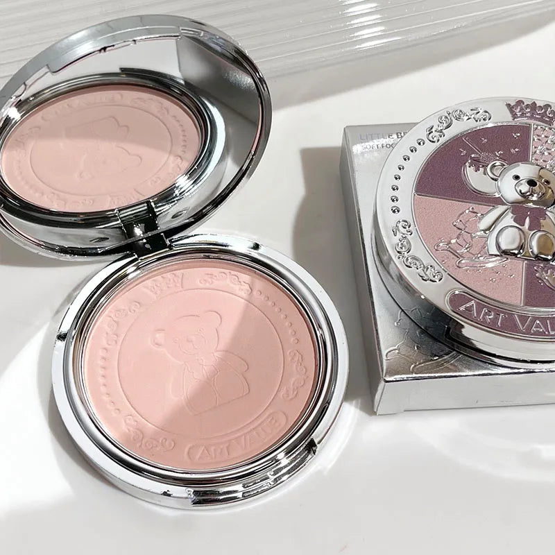 Blushimmer Art Value Bear Knight pressed loose powder with matte finish, natural brightening makeup setting powder in soft focus packaging