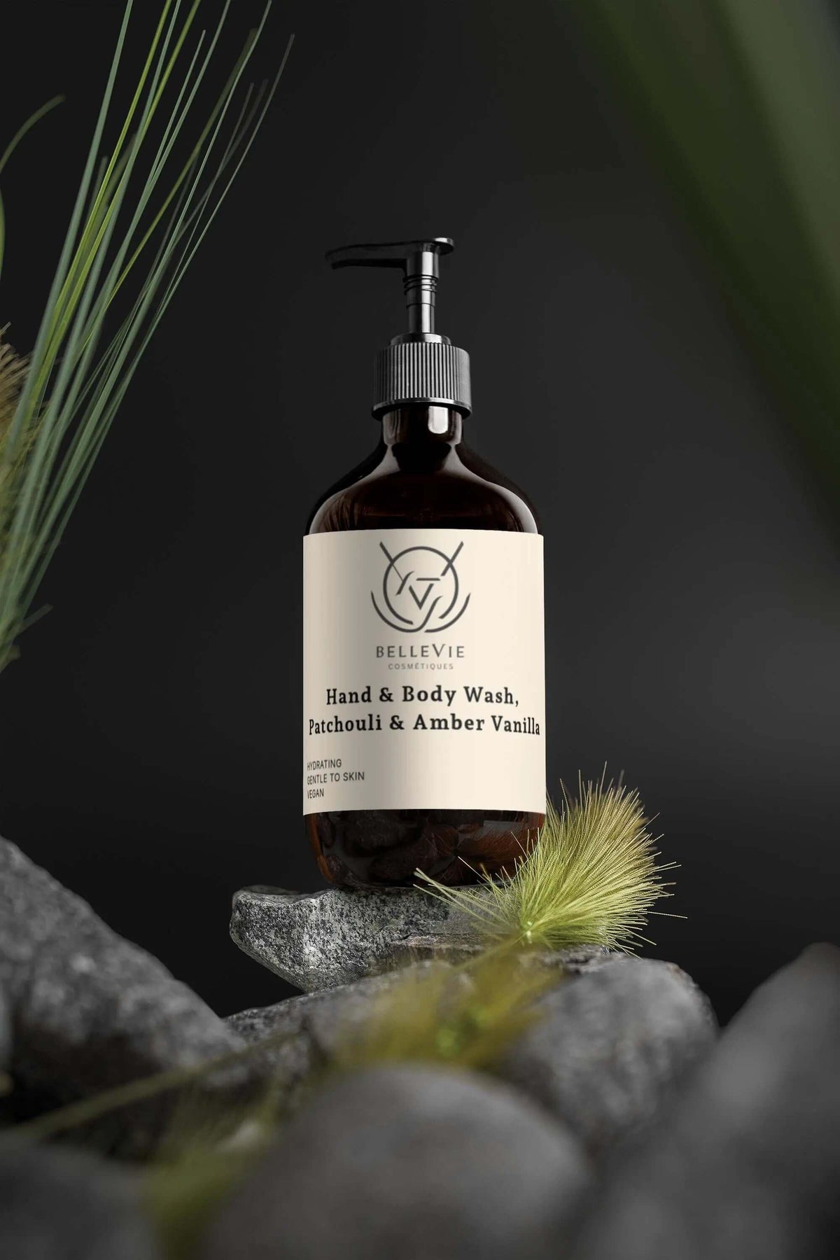 Belleviecosmetic Patchouli and Amber Vanilla hand and body wash in a 490ml bottle with a luxurious scent and moisturizing formula.