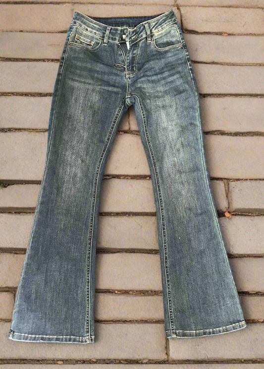 Charlotte Summers women's jeans showing classic denim fit with five-pocket style and belt loops.