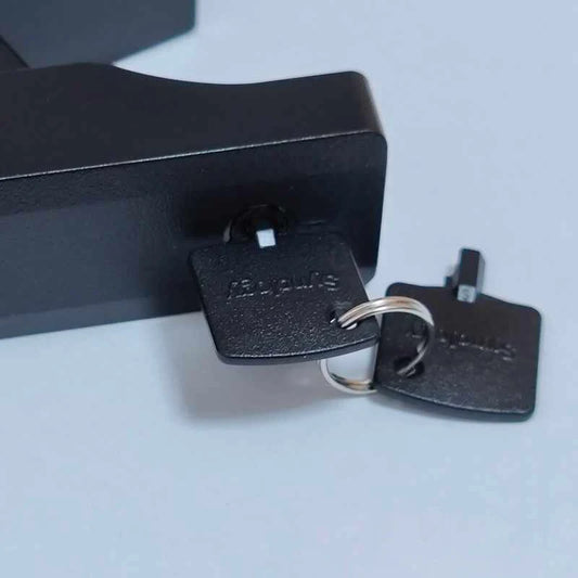 Synology NAS drive bay key for DS923+, DS920+, DS1621+, DS1821+; secure your data with BackupMyFilesNow.com.