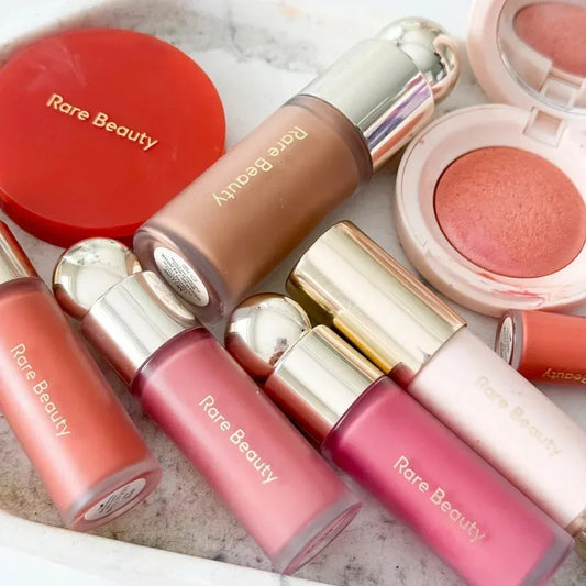 Rare Beauty matte long-lasting blush in soft-focus cream-to-powder formula, sweatproof, waterproof, hydrating liquid blush.