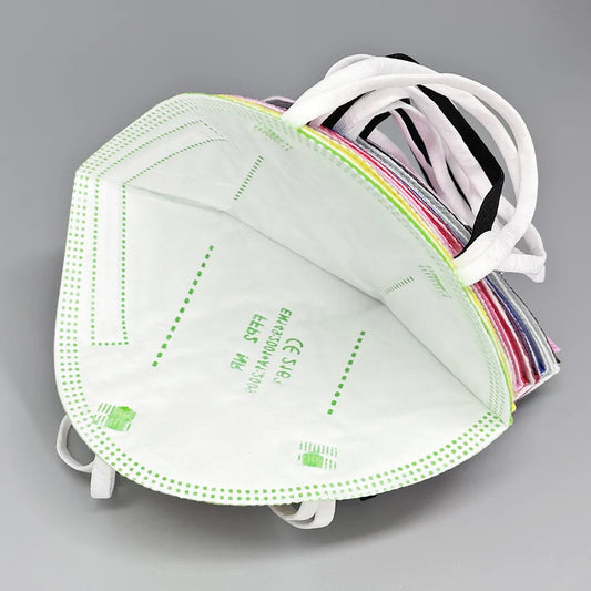 Adult khaki FFP2 masks with 5-layer KN95 protection, CE approved, disposable face masks for security and safety.