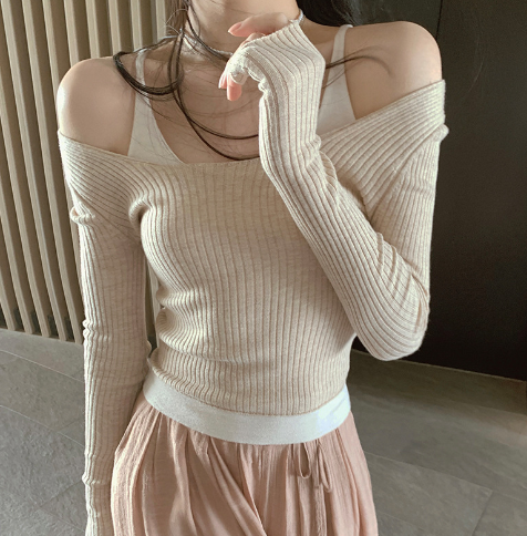 Pink women's autumn winter color block knit top, T4429 by BackupMyFilesNow.com, featuring a cozy, stylish design.