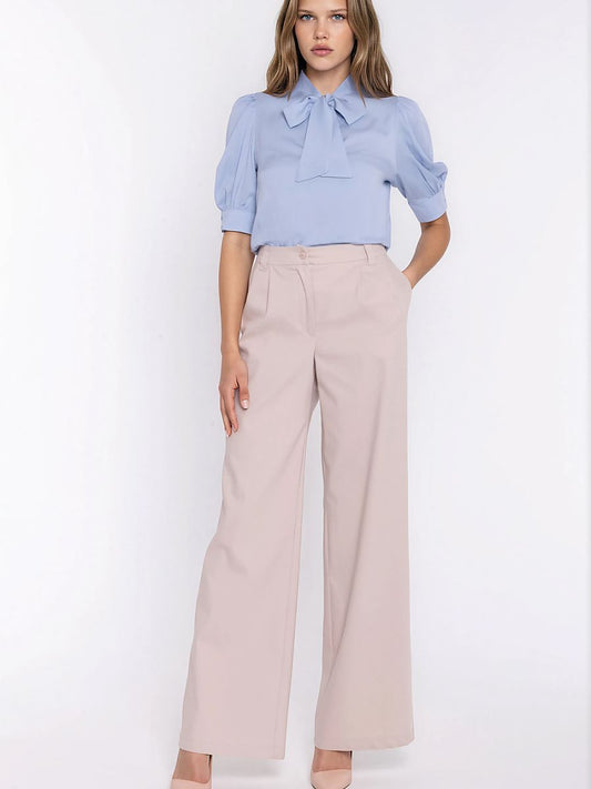 Nife Jeans model 228926, casual pants with a classic fit, shown in a front view with detailed stitching and denim fabric.