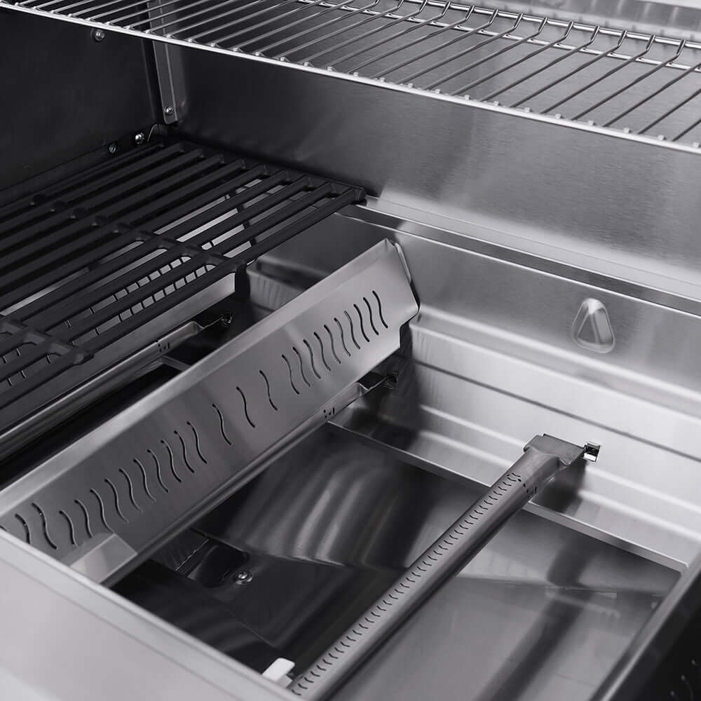 Eminence 405 | Chic Clearview Smart Stainless Gas Grill