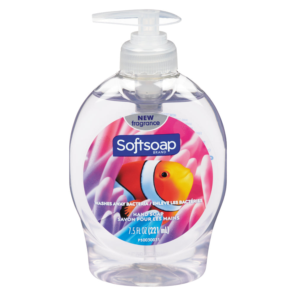 Softsoap Aquarium liquid hand soap in a 7.5 fl oz pump bottle, designed for gentle hand cleansing.
