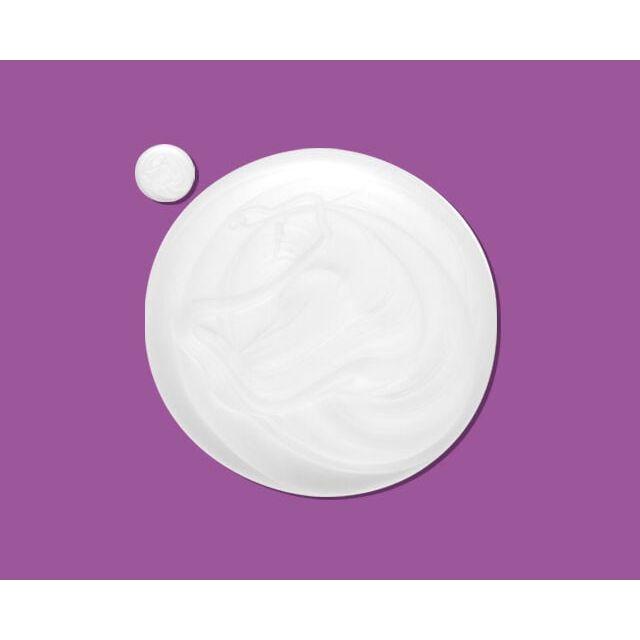 Bumble & Bumble Curl Moisturizing Shampoo in 8.5 oz bottle, designed for hydrating and nourishing curly hair.
