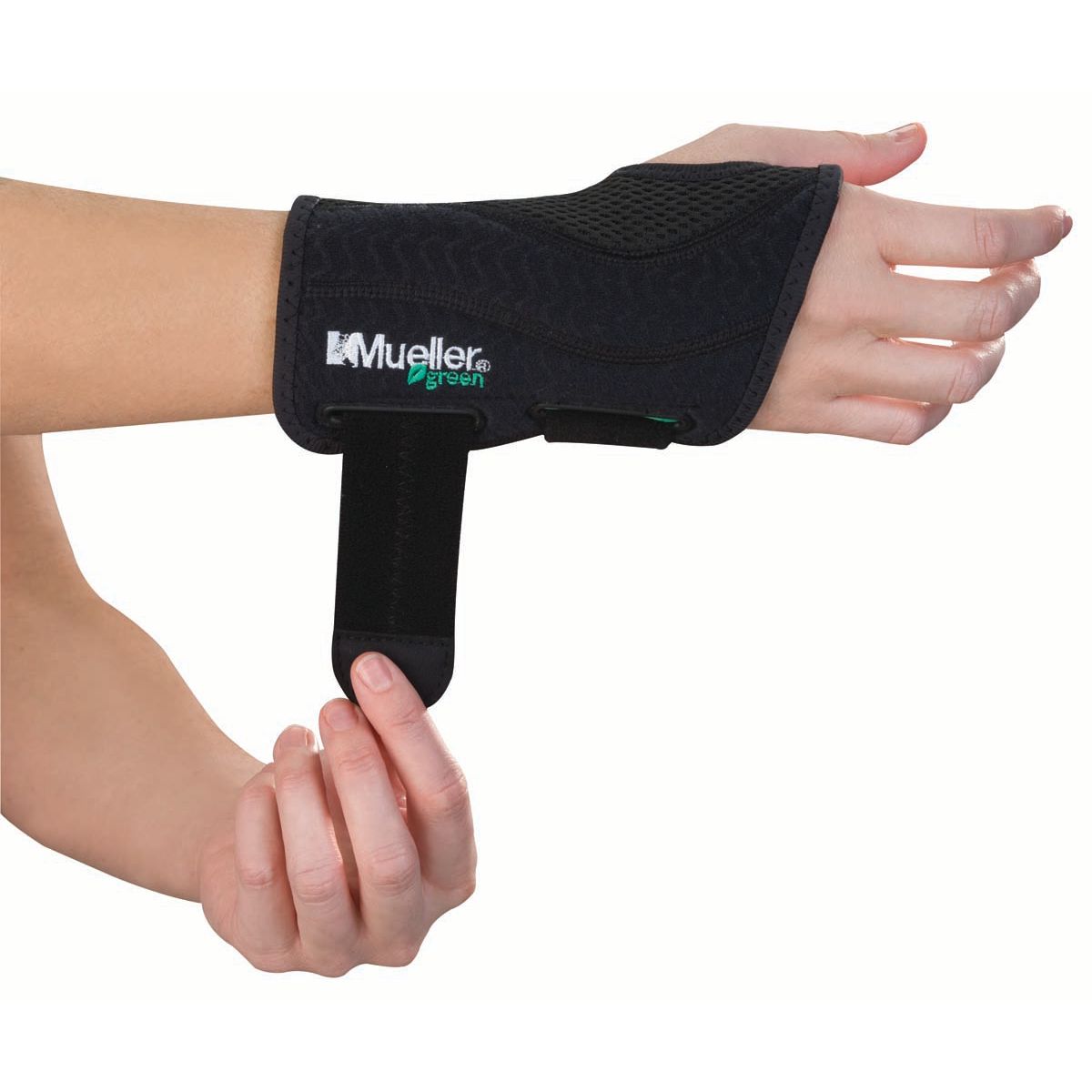 Green Mueller right wrist brace for small/medium wrists, provides support and stability, ideal for wrist injuries or strains.