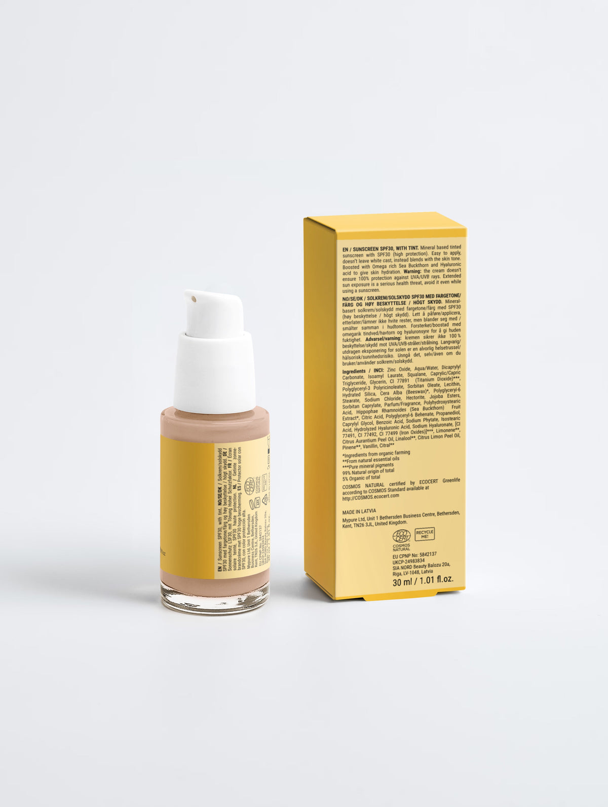 BelleVie Cosmétiques tinted mineral sunscreen SPF 30 with natural glow, featuring a smooth, lightweight formula for daily UV protection.