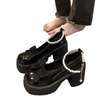 Pearl bow high-heeled leather shoes in a classic design-offsetof
