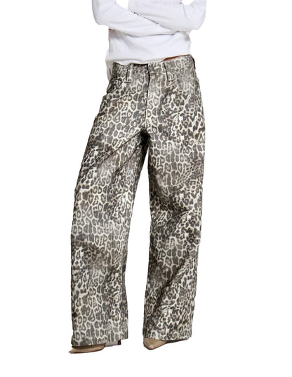 BackupMyFilesNow® Cheetah Charm Y2K wide-leg jeans with animal print and high-waisted fit, styled with a casual, trendy look.
