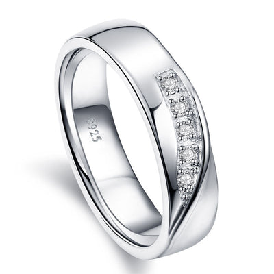 Silver Christmas ring for women, stylish holiday jewelry, featuring festive design and the BACKUPMYFILESNOW.COM® brand.