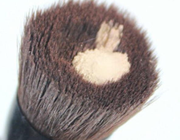 Elegant Ash Wood Makeup Brush