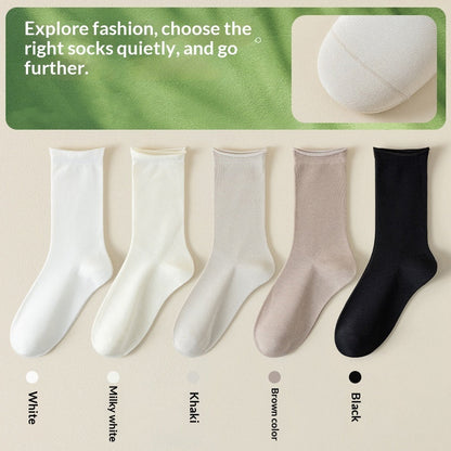 Women’s spring-summer silk mid-calf socks in a lightweight, comfortable design