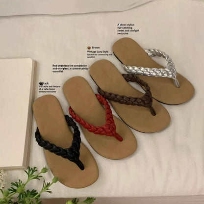 Retro flat minimalist woven flip-flops in a simple open-toe design