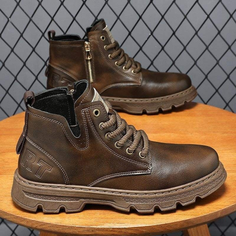 Men's spring casual high-top leather boots in a classic design