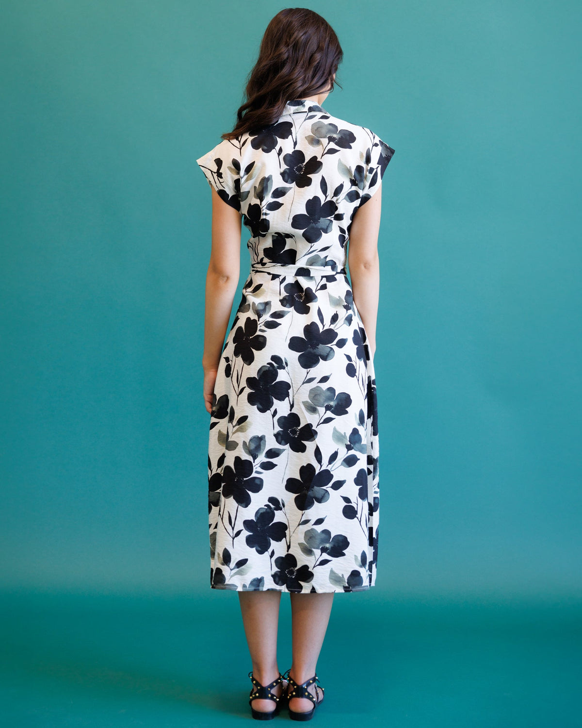 Downeast Quintessential Dress in a stylish design, featuring a flattering fit and elegant fabric, perfect for versatile occasions.