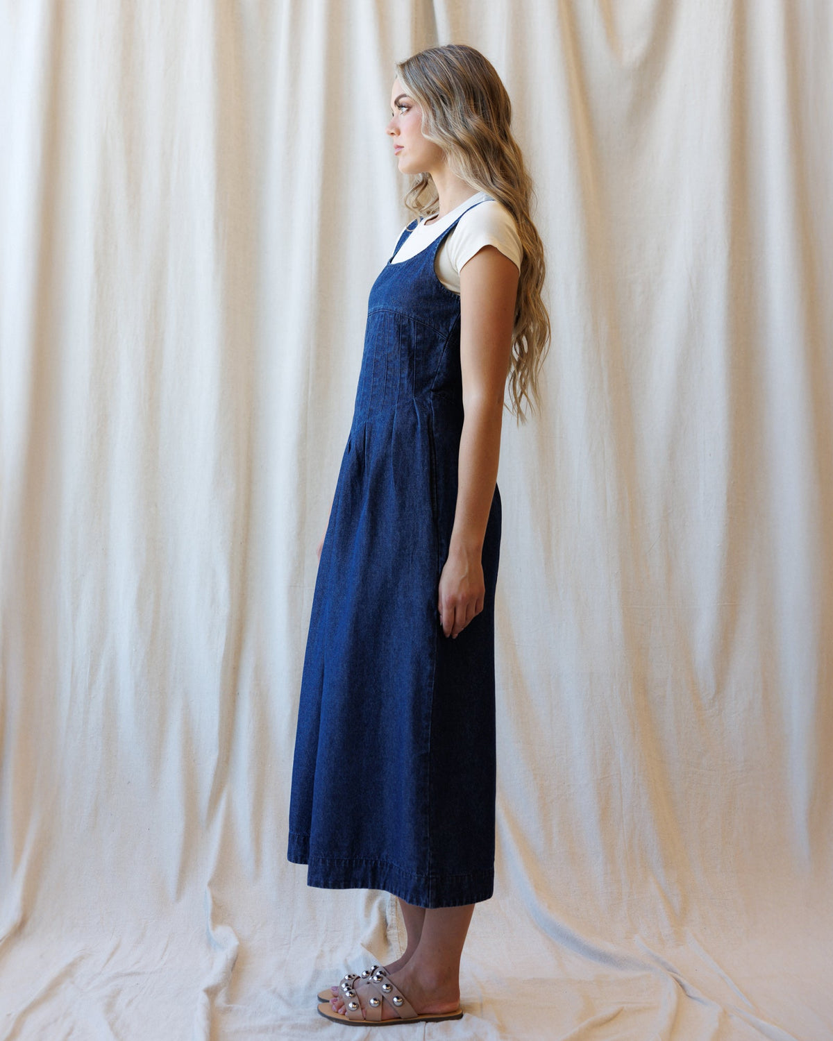 Downeast Best Ever Dress in floral print, sleeveless design with a flowy silhouette and V-neck, perfect for casual outings.