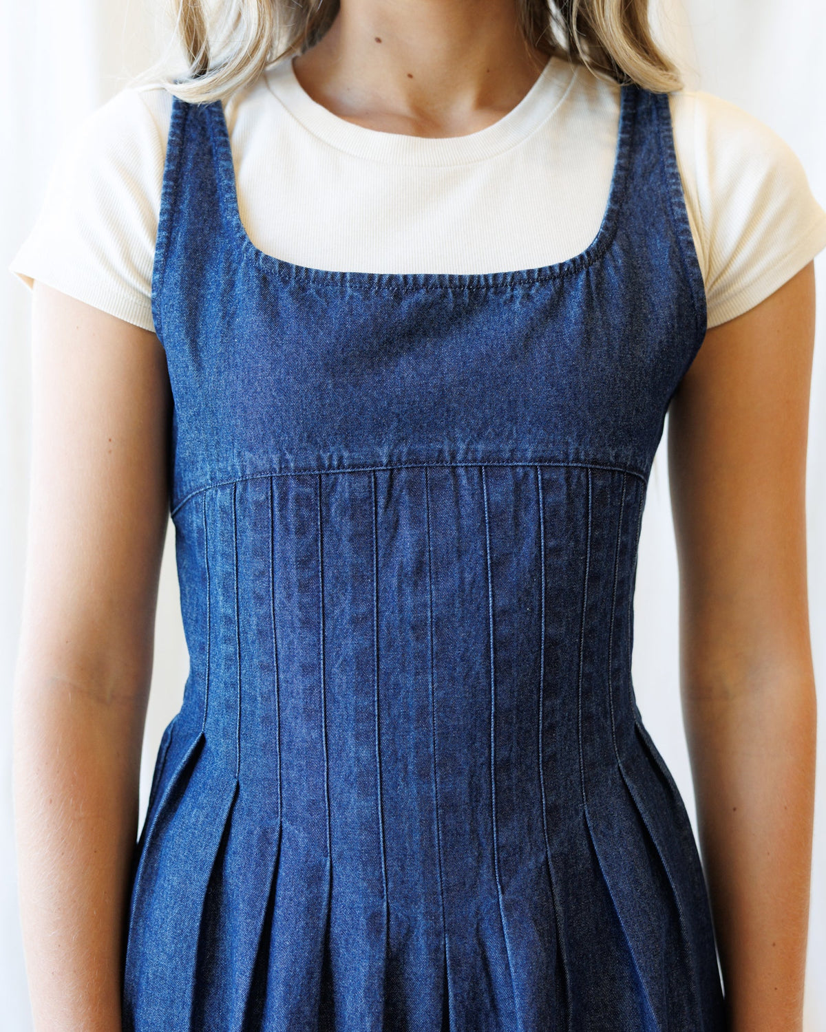 Downeast Best Ever Dress, stylish sleeveless dress with floral pattern, perfect for casual or summer wear.