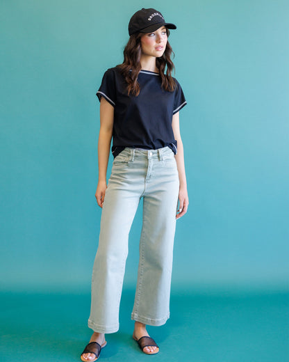 Downeast Major Score Top, stylish women's casual blouse in soft fabric with a relaxed fit and short sleeves.