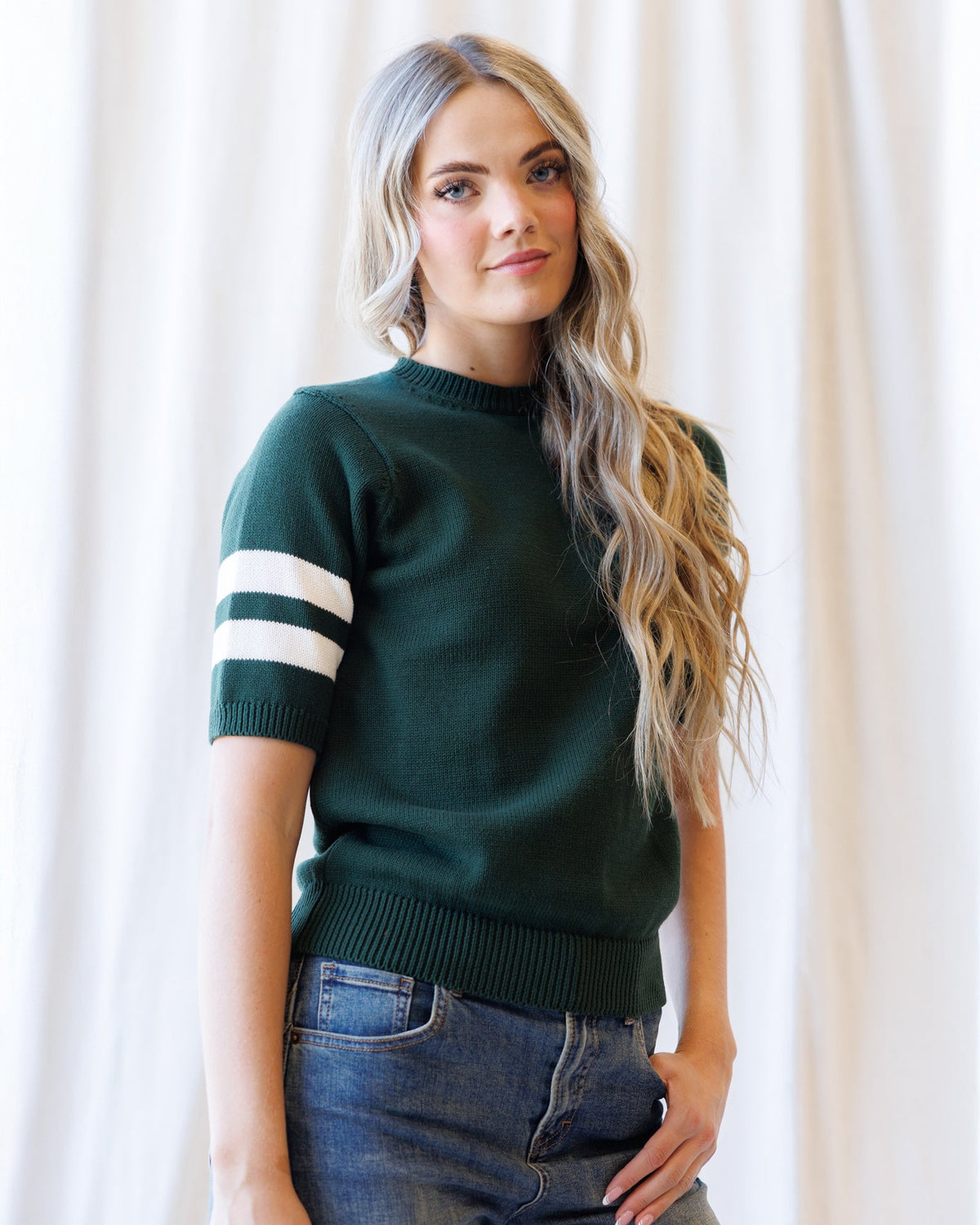 Downeast Team Spirit Crew sweater with crew neck, soft knit fabric, in a classic design, displayed on a neutral background.