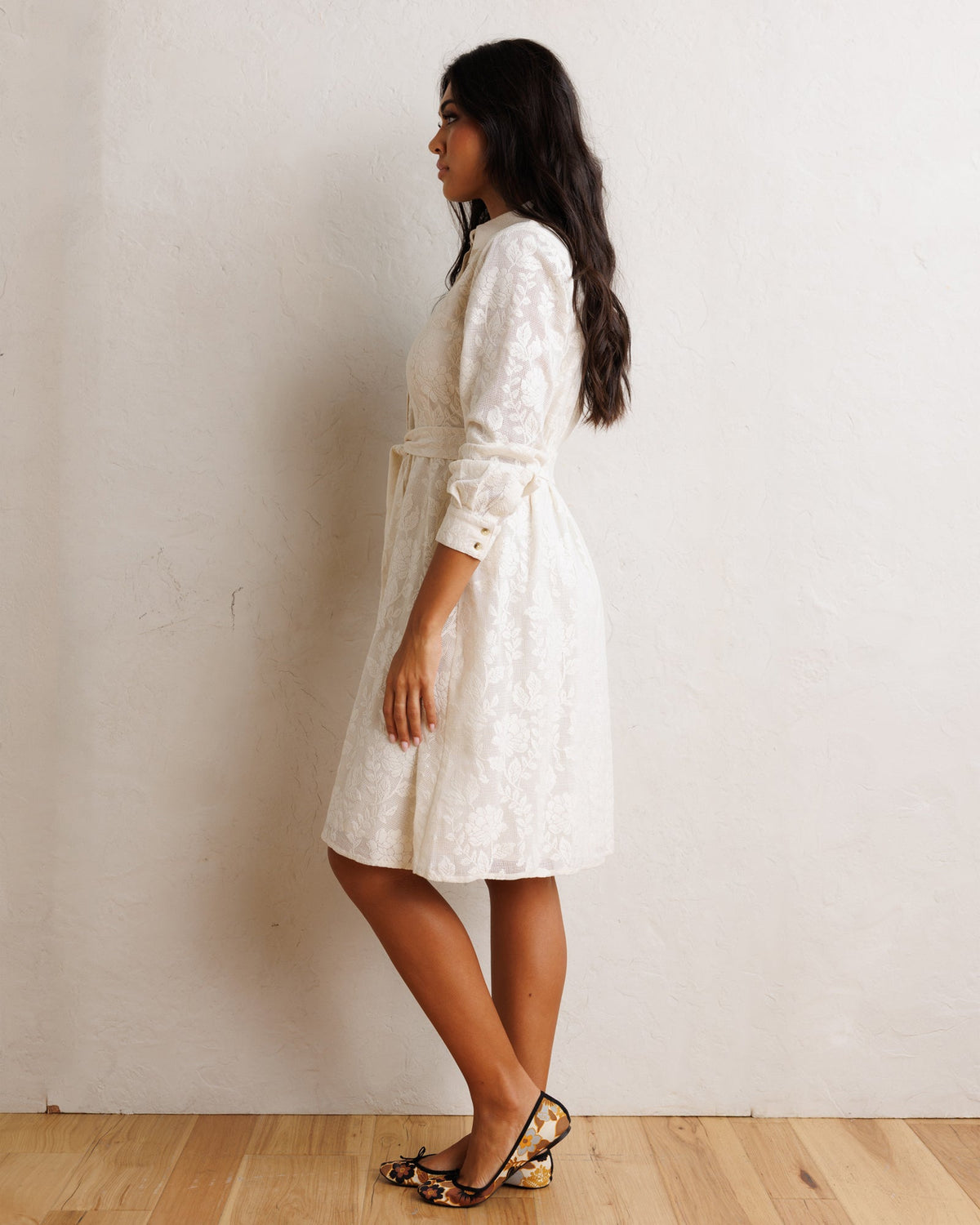 Downeast Vineyard Vibes dress in floral print, flowing sleeveless summer dress with V-neck and tie waist.