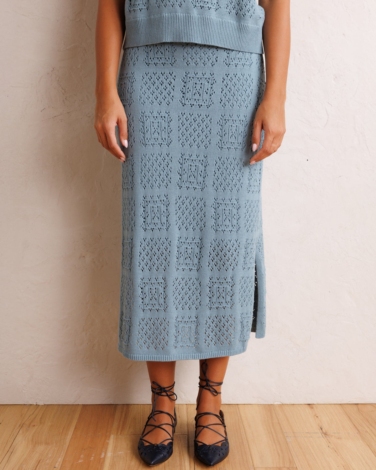 Downeast Frame-Worthy skirt in a stylish design, showcasing a flattering fit and vibrant fabric perfect for versatile outfits.