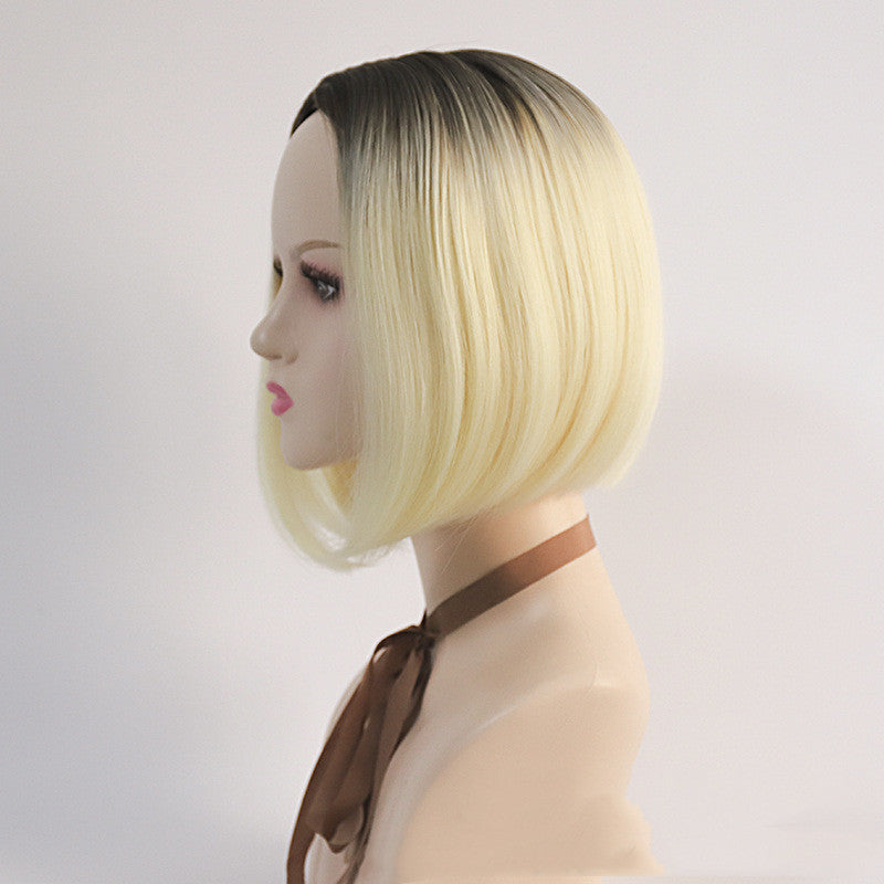 Women's short bob wig with medium split and gradient color, synthetic hair style
