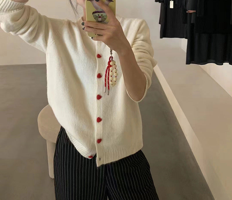 Women's retro knitted cardigan sweater jacket with love buttons, high-end autumn niche design