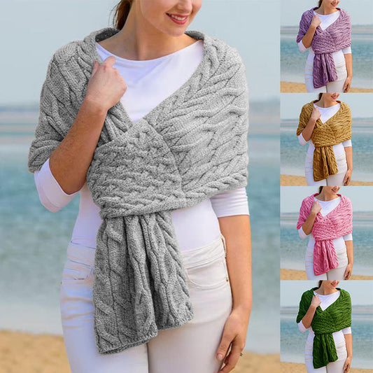Fashionable women's knitted shawl scarf in a soft, textured design