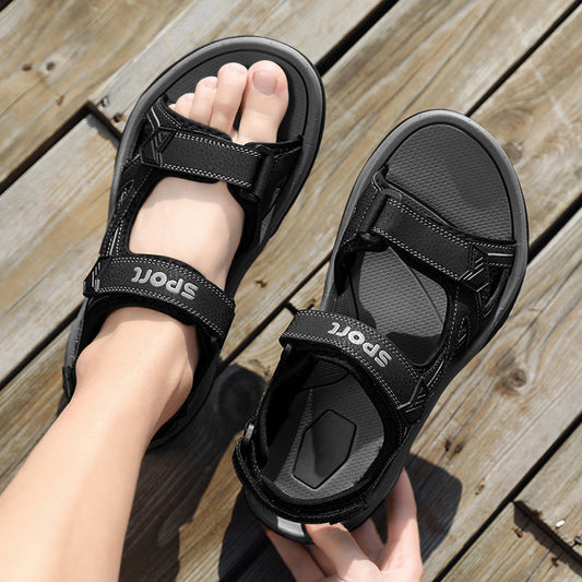 Summer men's new casual beach sandals in a lightweight open-toe design