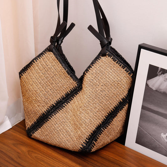 Striped straw handmade woven shoulder tote bag with large-capacity design