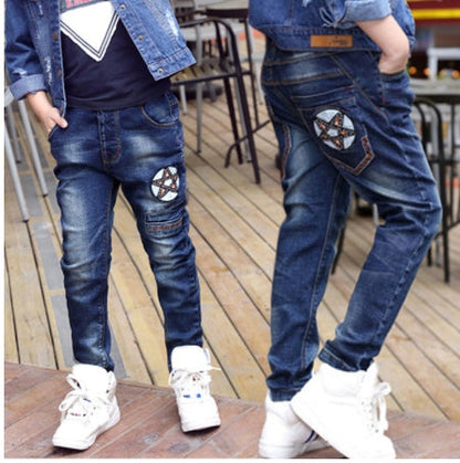 CUHK kids’ fashion straight casual pants in a classic straight-leg design
