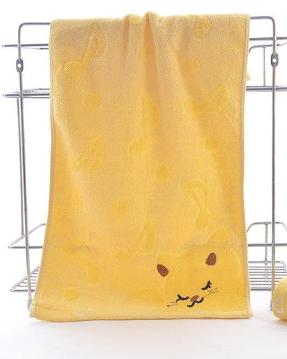 Bamboo fiber kitten face bath towels with cute cat design, soft and absorbent texture