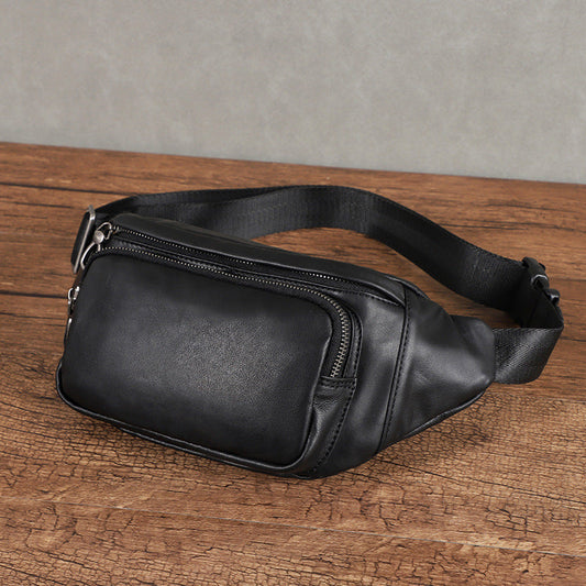 Men's casual sports crossbody bag in a compact design with adjustable shoulder strap