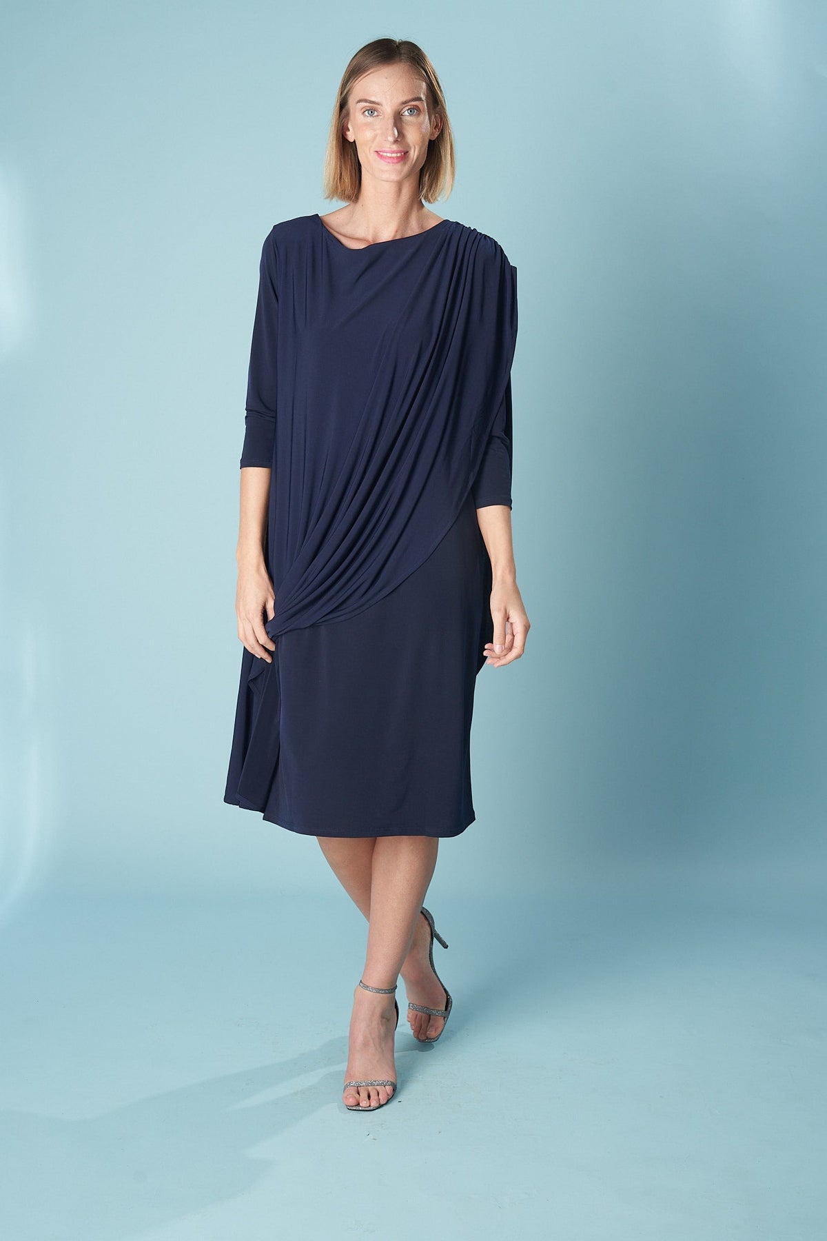 Ceylan Bcn Lady Multidress with vibrant floral pattern, flowing fabric, and stylish design perfect for casual or semi-formal wear.